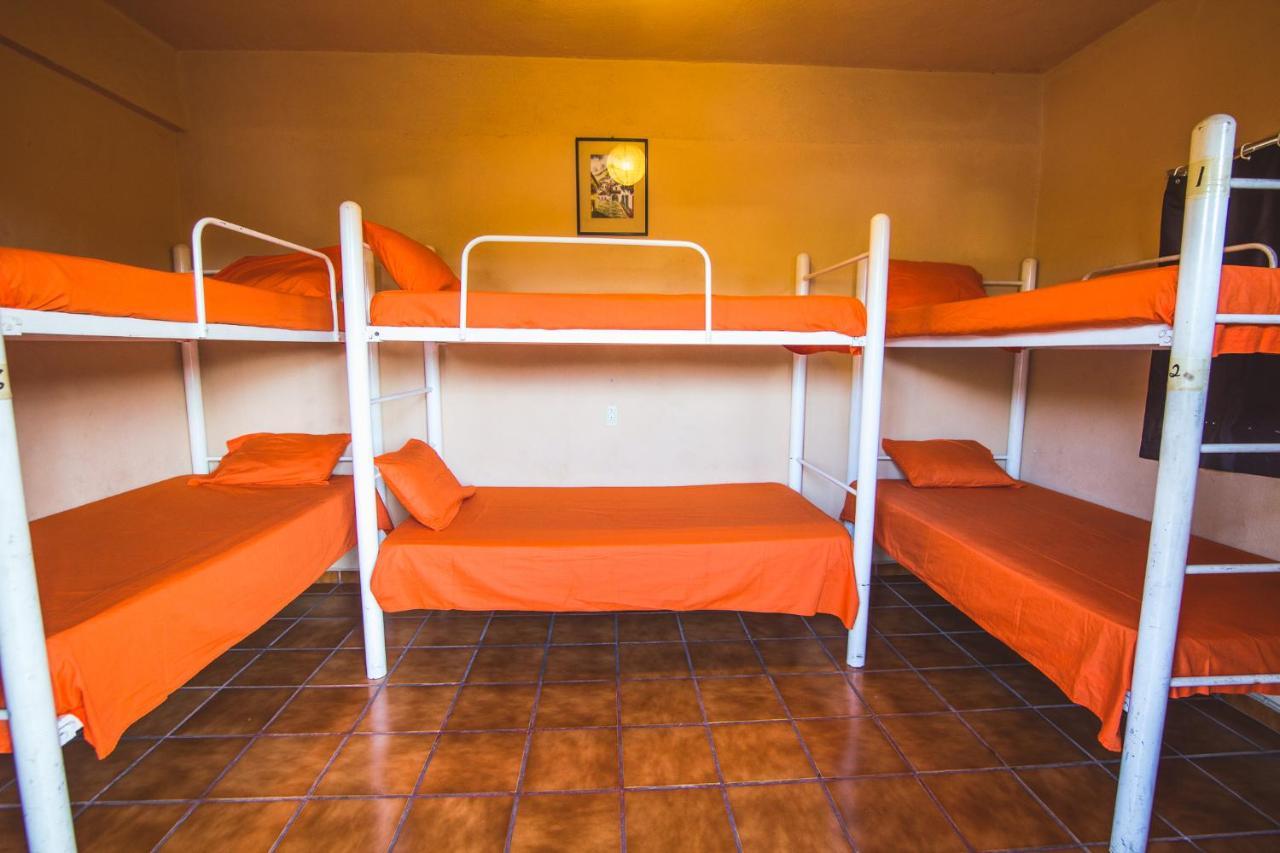 Oasis Hostel Puerto Vallarta Exterior photo